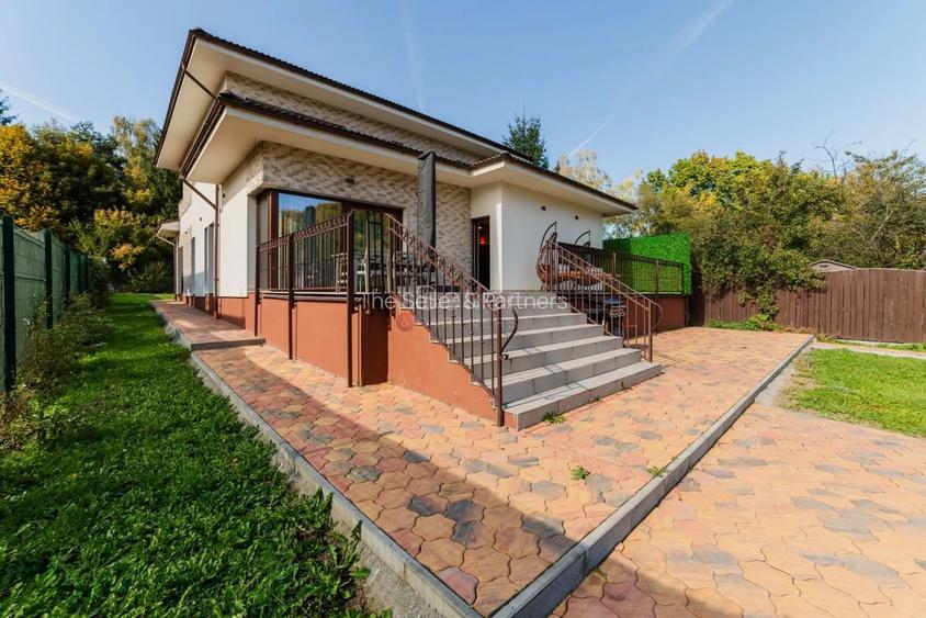 Proprietate in mijlocul naturii - 6