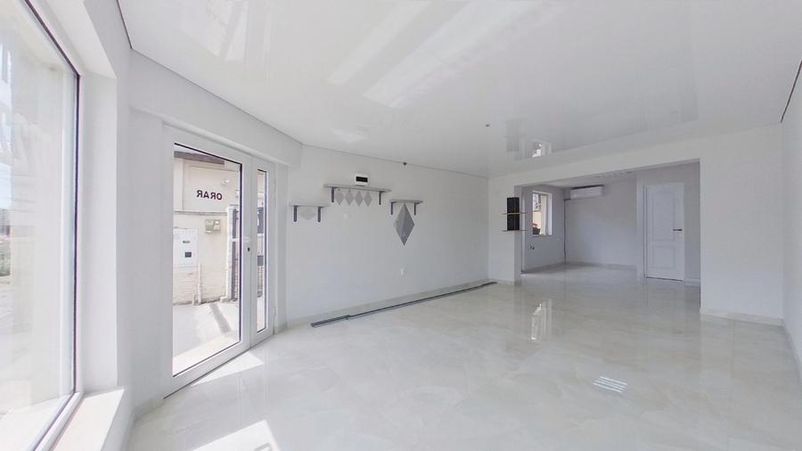 Casă generoasă cu 11 camere + spațiu comercial inclus | Calea Radnei