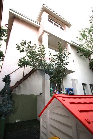 Vilă 7 camere, 336 mp, Drumul Taberei, locuire și investiție - 3