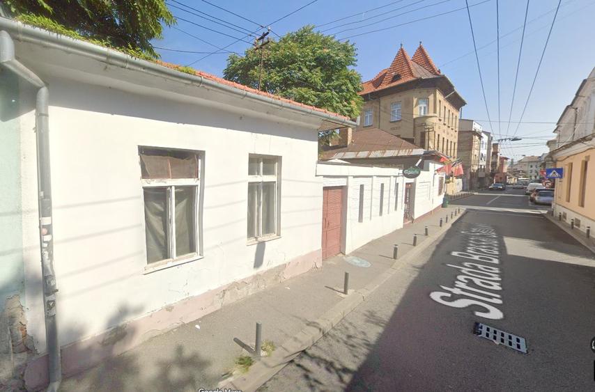 DE VÂNZARE — Două apartamente în zonă ultracentrală