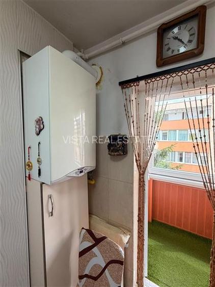 Oferta! Apartament 3 camere, decomandat, etaj 3/4, str Sitarului, Brasov - 13