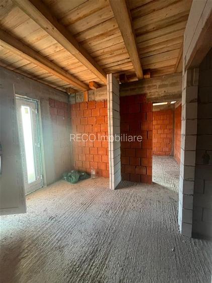 RECO Casa plan parter cu 3 dormitoare-la rosu- Paleu - 19