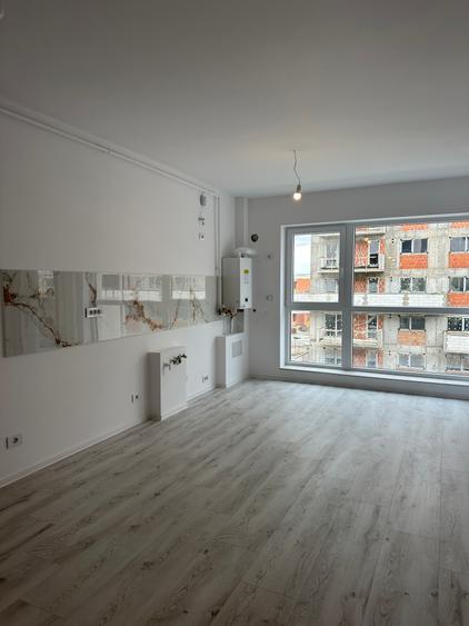 Studio, 43 mp + min. 3 mp balcon, TVA inclus 21%, 2027