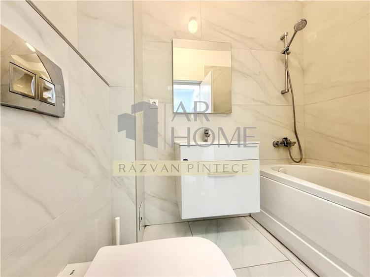 Apartament 2 camere de lux, parcare, zona Vest Ploiesti