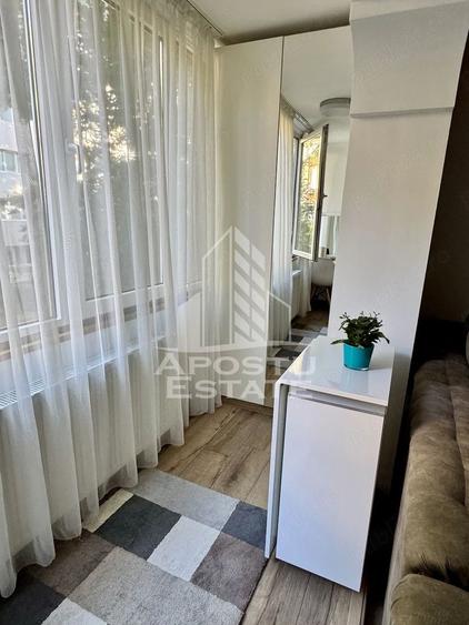Apartament 2 camere de vanzare, etaj 1, zona Sagului, Timisoara