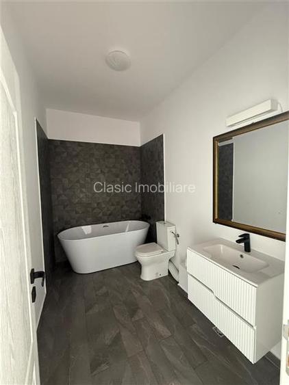 Vanzare casa individuala alipita cu 4 camere 120 mp utili si teren 250 mp in Dez - 8