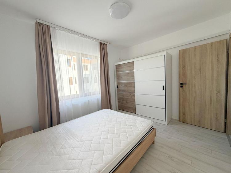 Apartament cu 3 camere de închiriat în Complex Toronto Residence, zona