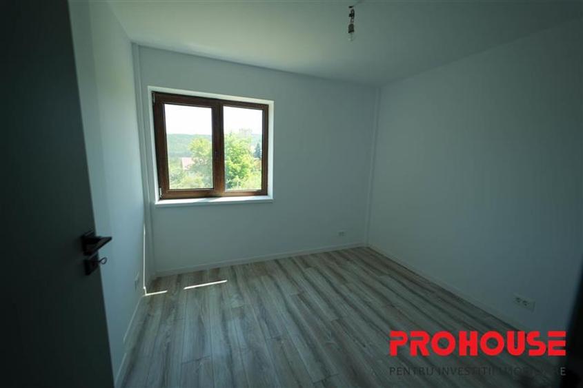Luncani- vila noua- proiect deosebit langa padure!