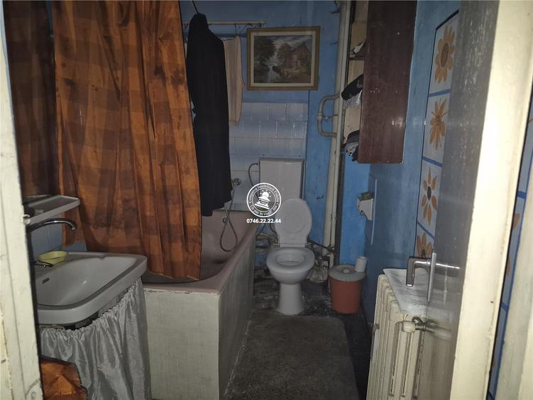 Apartamenr cu 3 camere decomandat de vanzare zona PACURARI - IASI