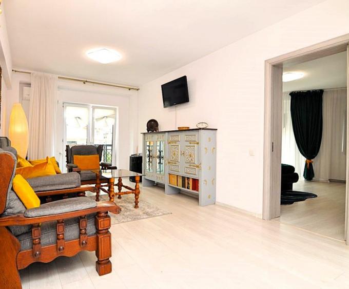 INCHIRIERE APARTAMENT 3 CAMERE DECEBAL –RESTAURANT DUMAN