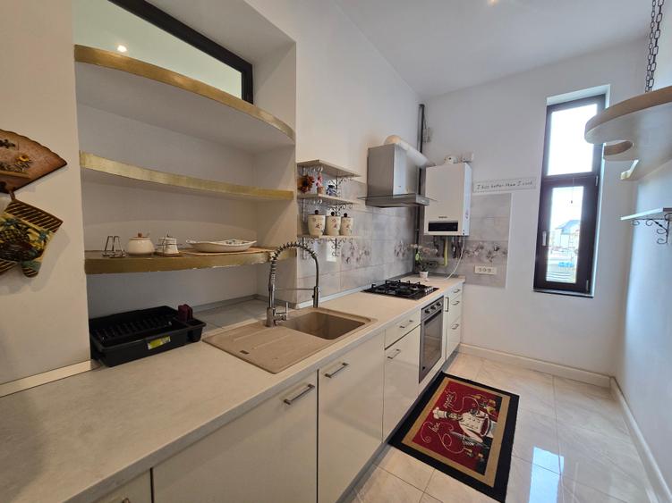 Apartament renovat in cladire istorica