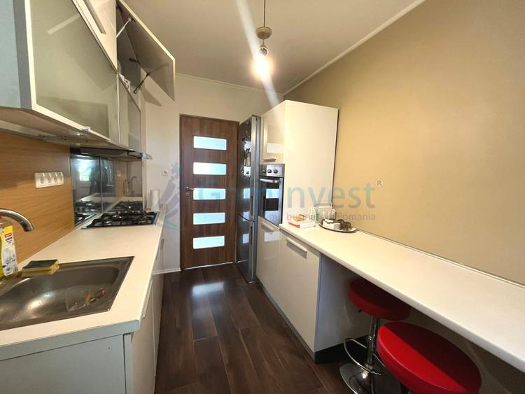 Apartament de vanzare in Oradea cu 4 camere, Splaiul Crișanei