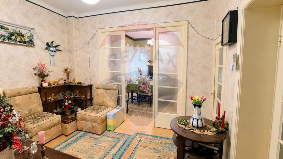Apartament in casa cu 188mp teren, zona Hotel Ramada, scoala numarul 2 - 7
