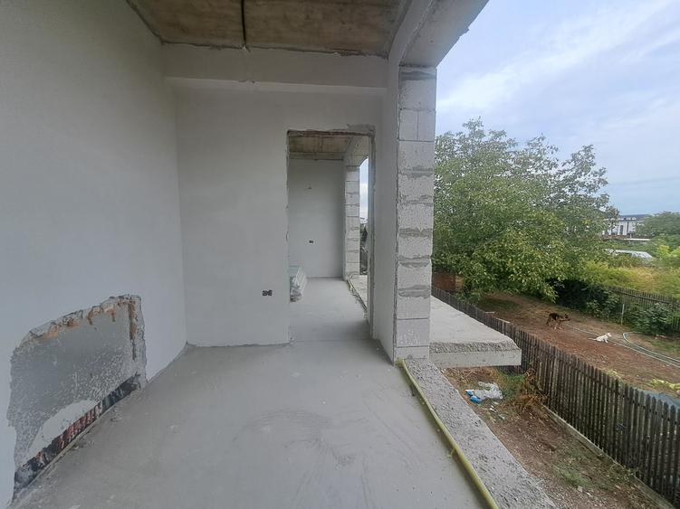 Vila noua P+1+M,Popesti Leordeni