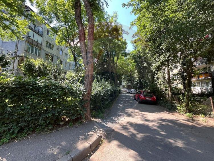 Apartament cu 2 camere de vânzare, acces strada Szilagyi Istvan!