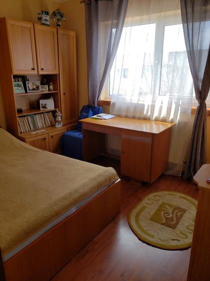 Exclusivitate! Apartament 3 camere - Poarta 6 - 110.000 euro(Cod E11+E12)