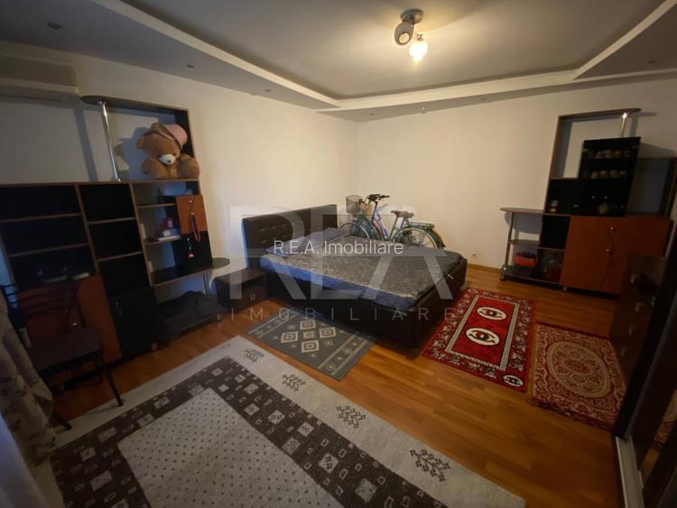 4 camere - Decomandat- 94mp - Trafic Greu - 3
