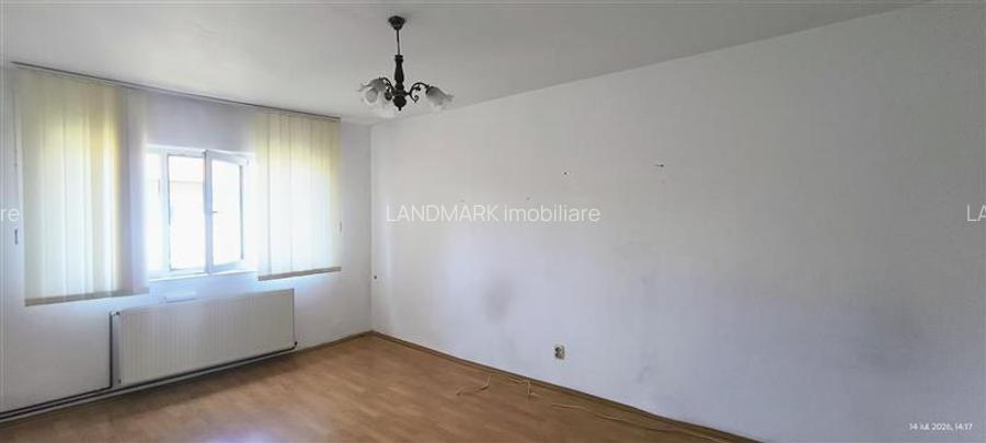 APARTAMENT DECOMANDAT, ZONA SOARELUI, VEDERE LA PADURICE, COMISION 0% - 13