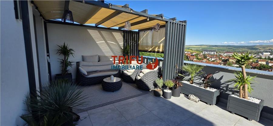Penthouse luminos și modern, 68 mp, zona Brândușei