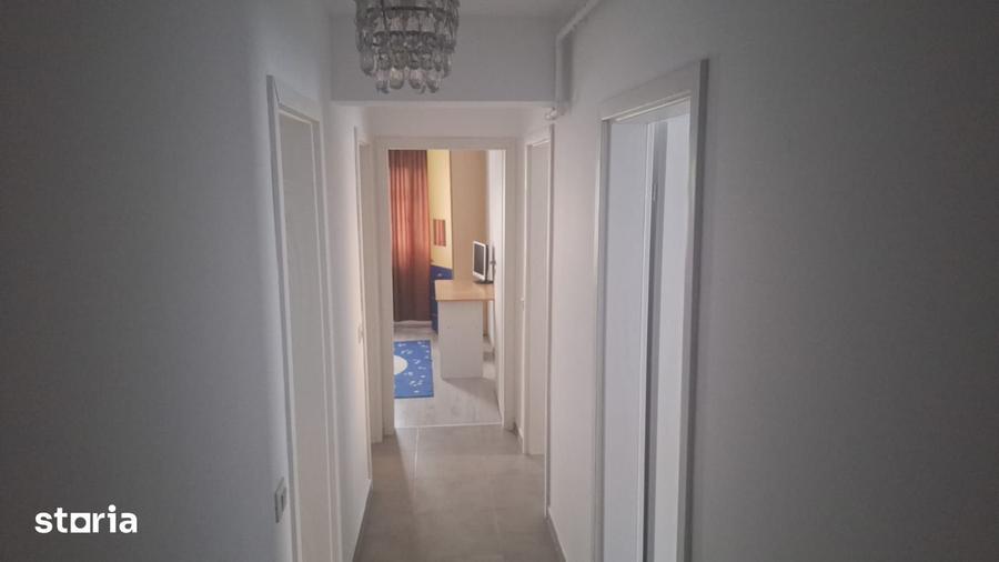 Apartament 3 camere, 2 bai, parcare inclusă, bloc 2020, Titan