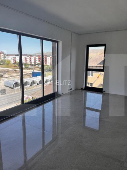 Spatiu in cladire moderna, 200 mp, acces facil, toate utilitatile, Eroilor - 6