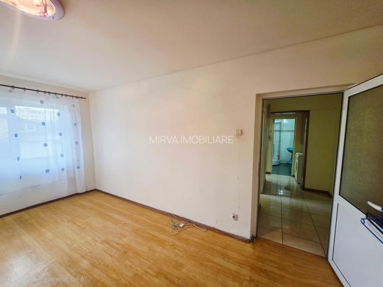 Vanzare apartament 2 camere decomandat, Malu Rosu, parter inalt - 3