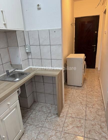 DE INCHIRIAT Garsoniera, 22mp, parter - Complexul Studentesc - 3