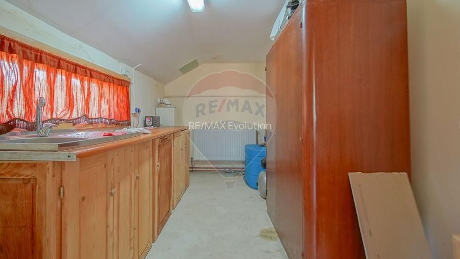 Casă de vacanță la poalele Munților Făgăraș | Teren 8.000 mp | - 14
