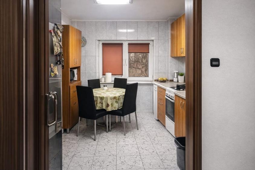 Inchiriere apartament 2 camere zona Stefan Cel Mare - Lizeanu