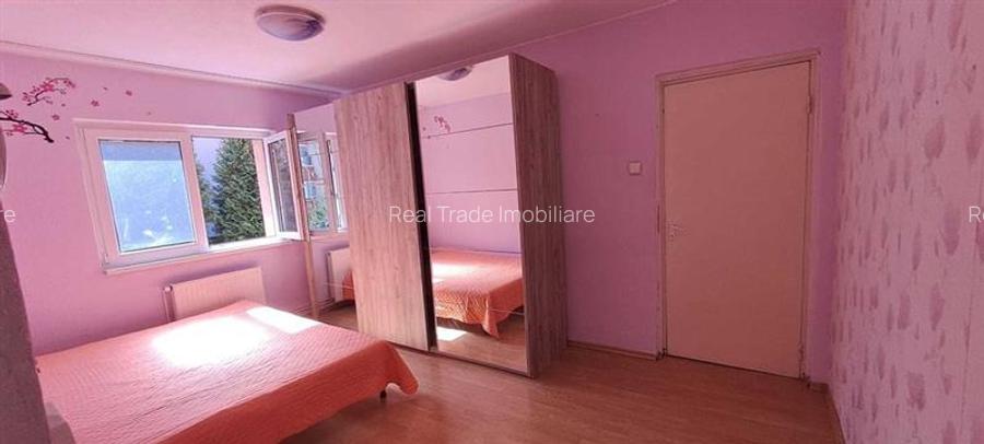 Apartament 3 camere decomandat etajul 1 Astra