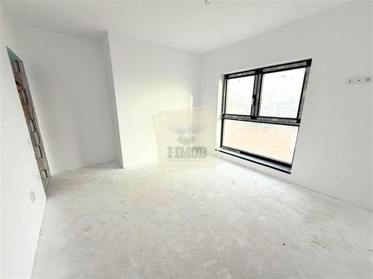 Apartament intabulat cu 3 camere etaj 2 balcon si parcare pe Doamna Stanca
