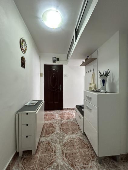 Apartament 2 camere, 42mp utili, etaj 4/5, zona Spitalul Județean
