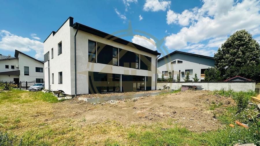 DOM00374 - Vila tip duplex Corbeanca cu pereti dublii