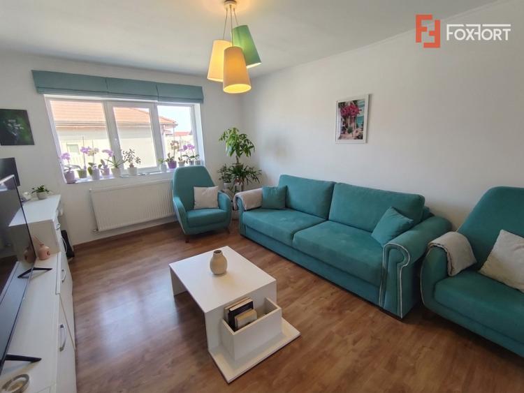 Apartament cu 3 camere de vanzare in zona Soarelui