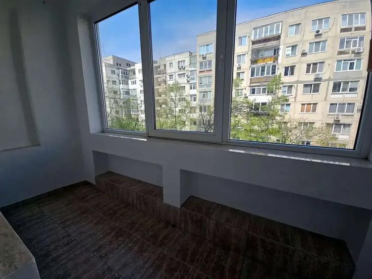 Apartament 2 camere decomandat mobilat curat liber Militari Lujerului