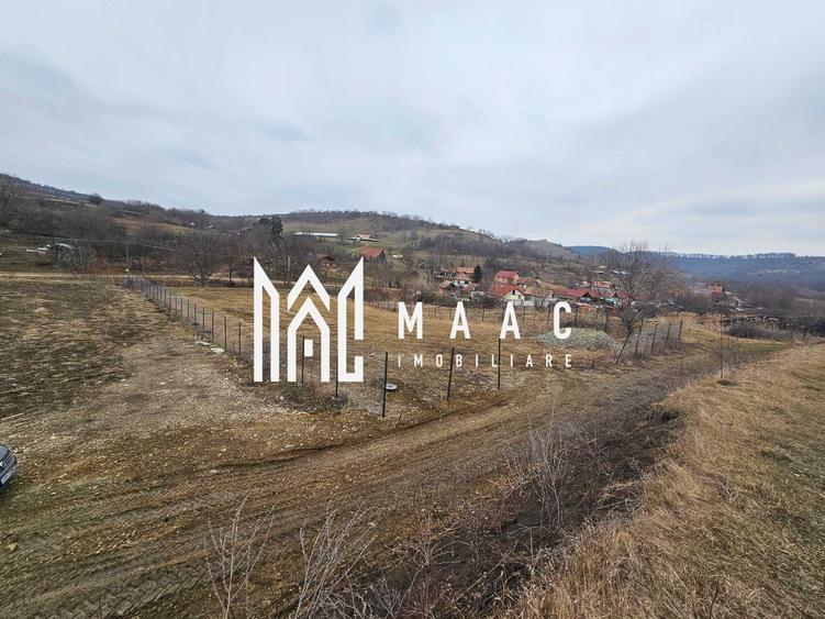 Teren de vânzare în Hamba | 1.740 mp | cu utilități și ieșire la râu