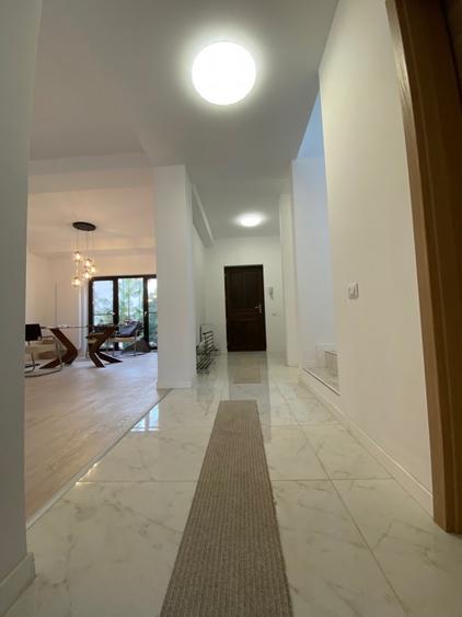 Otopeni, Mcdonalds, vanzare vile unifamiliale, P+1+M, 260 mp utili,