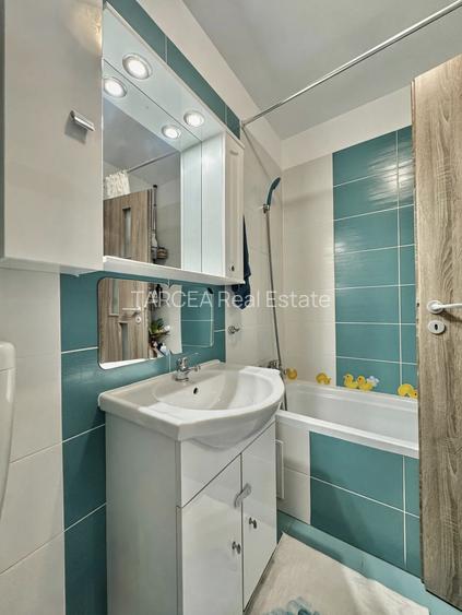 Apartament 3 camere - Etaj 2 - Bloc cu lift - 9