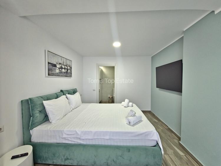 Apartament la câțiva pași de plajă, cu vedere la mare