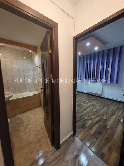 Apartament decomandat cu 3 camere, zona Inel II-nemobilat - 4