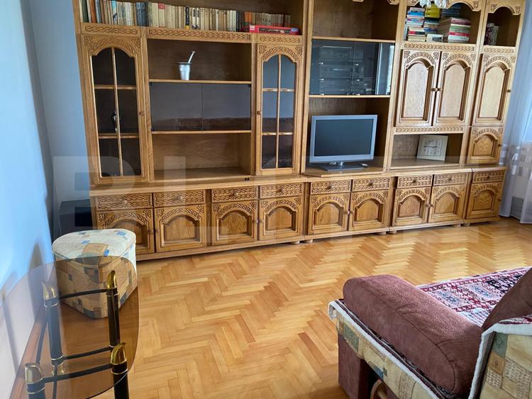 Oportunitate în Orașul Victoria: apartament spațios, aproape de Transfăgărășan