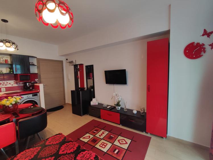 STUDIO de lux - in zona cluburilor Mamaia
