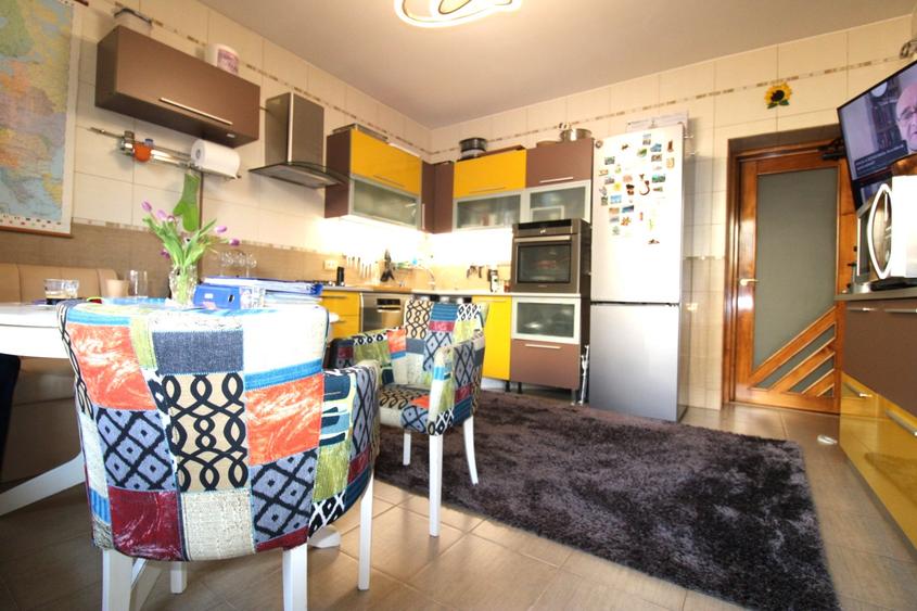 Vilă Modernă P+1 Micro 17 – 261 mp, Panouri Solare 22kW și Teren 436 mp