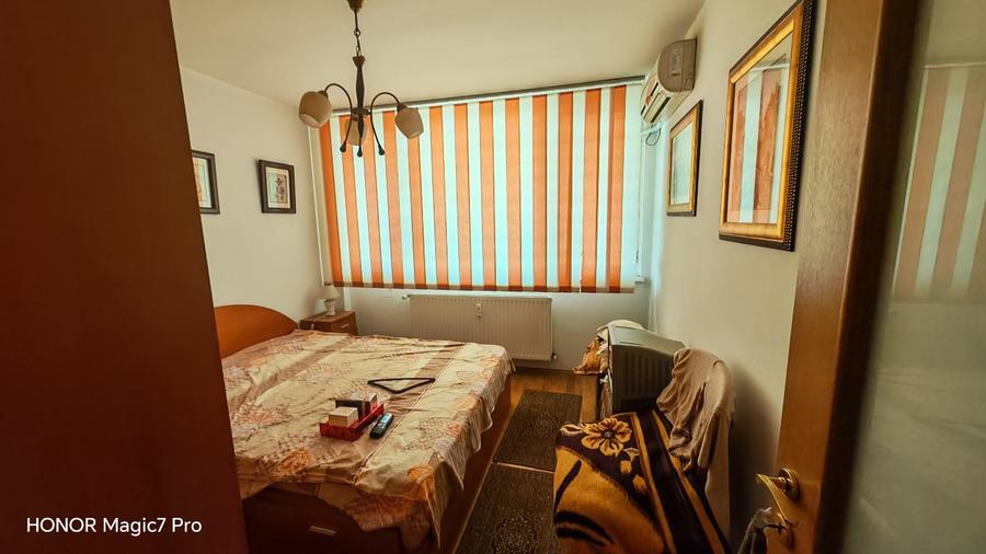 Vând Apartament 2 camere.zona Parcul Circului