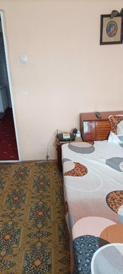 Inchiriere o camera in apartament zona Ciuperca ( 1 Mai )