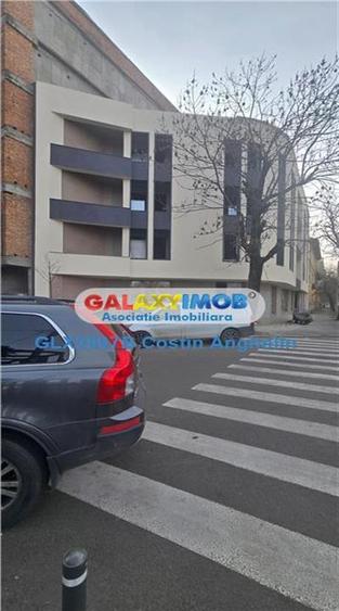 Sediu corporate Showroom - Bd. Ferdinand - Foisorul de Foc