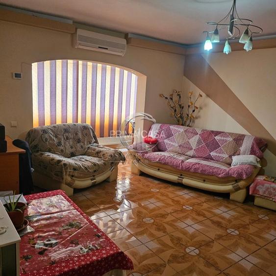 Apartament cu 3 camere ~ zona Brosteni / Colegiu ~ etaj 3 din 4 - 3