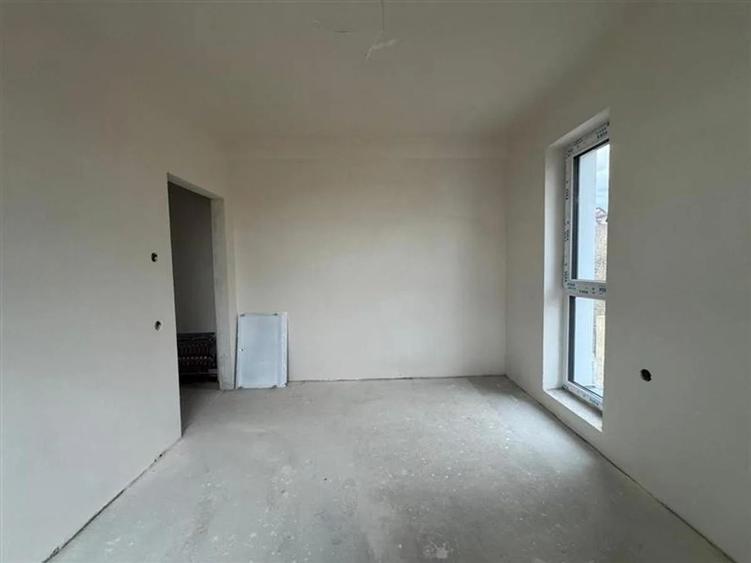 Duplex cu garaj si terasa panoramica 72 mp, Iris