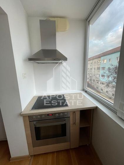 Apartament 3 camere, centrala proprie, zona Dambovita, Timisoara