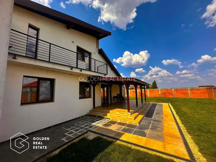 Oportunitate! Vila de lux, Livada, P+E, 5 camere, teren 957mp - 3
